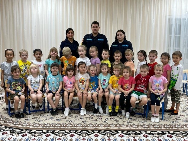 «Жас өрт сөндірушілер көмектесуге асығады!»